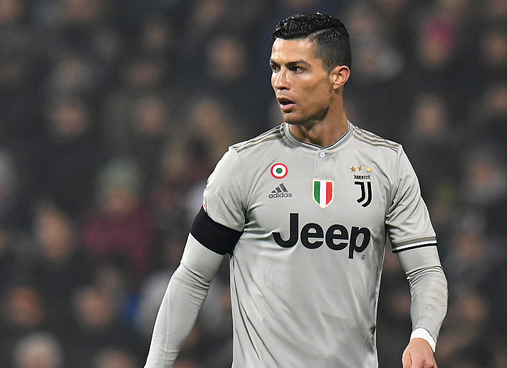 足球报：刘殿座吸引4队关注&英博一度给出顶薪，球员最终选择蓉城.